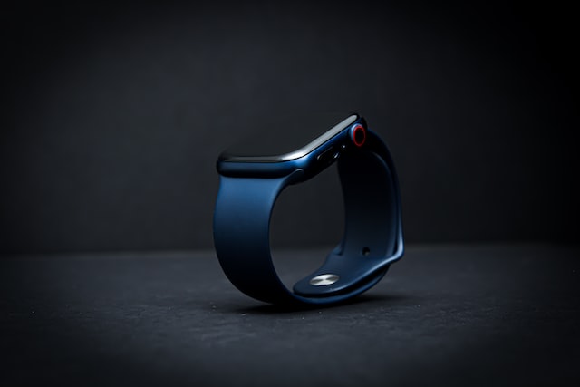 Comparing the top Apple Watch stands: Features and benefits